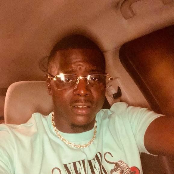 Meet your Posher, Damien - Picture 1 of 1